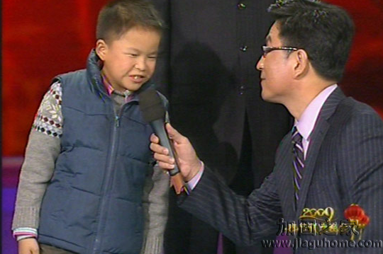 抗震小英雄進(jìn)演藝圈，曾夢想為建筑做最好的抗震加固