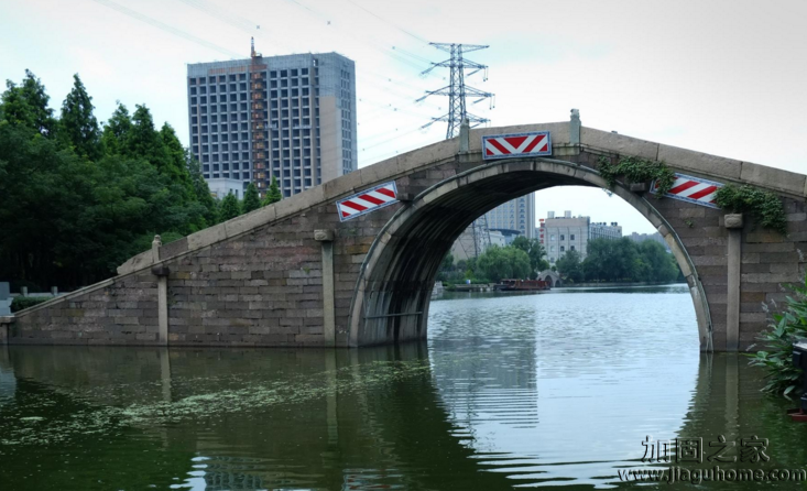 百年古橋坍塌，已緊急設(shè)計(jì)橋梁加固方案