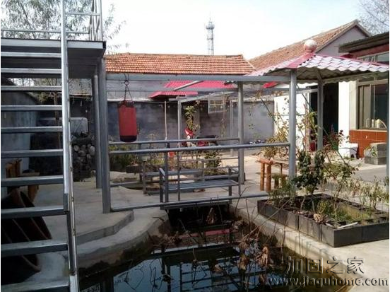 20年舊平房搖身變恬靜庭院，房屋的結(jié)構(gòu)類型真趣味。