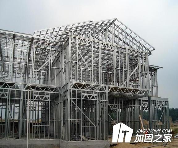 鋼結(jié)構(gòu)房屋漏水是什么原因造成的？