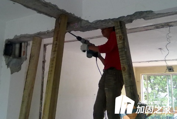 大梁加固技術(shù)，專業(yè)解決大梁裂縫等缺陷