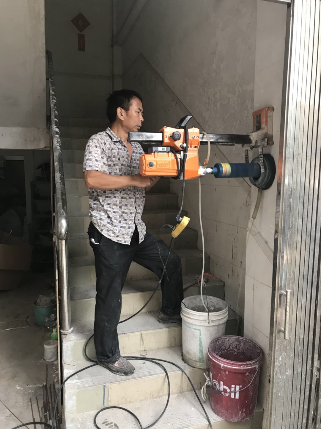 1537872868896554.jpg 172727749908689962.jpg