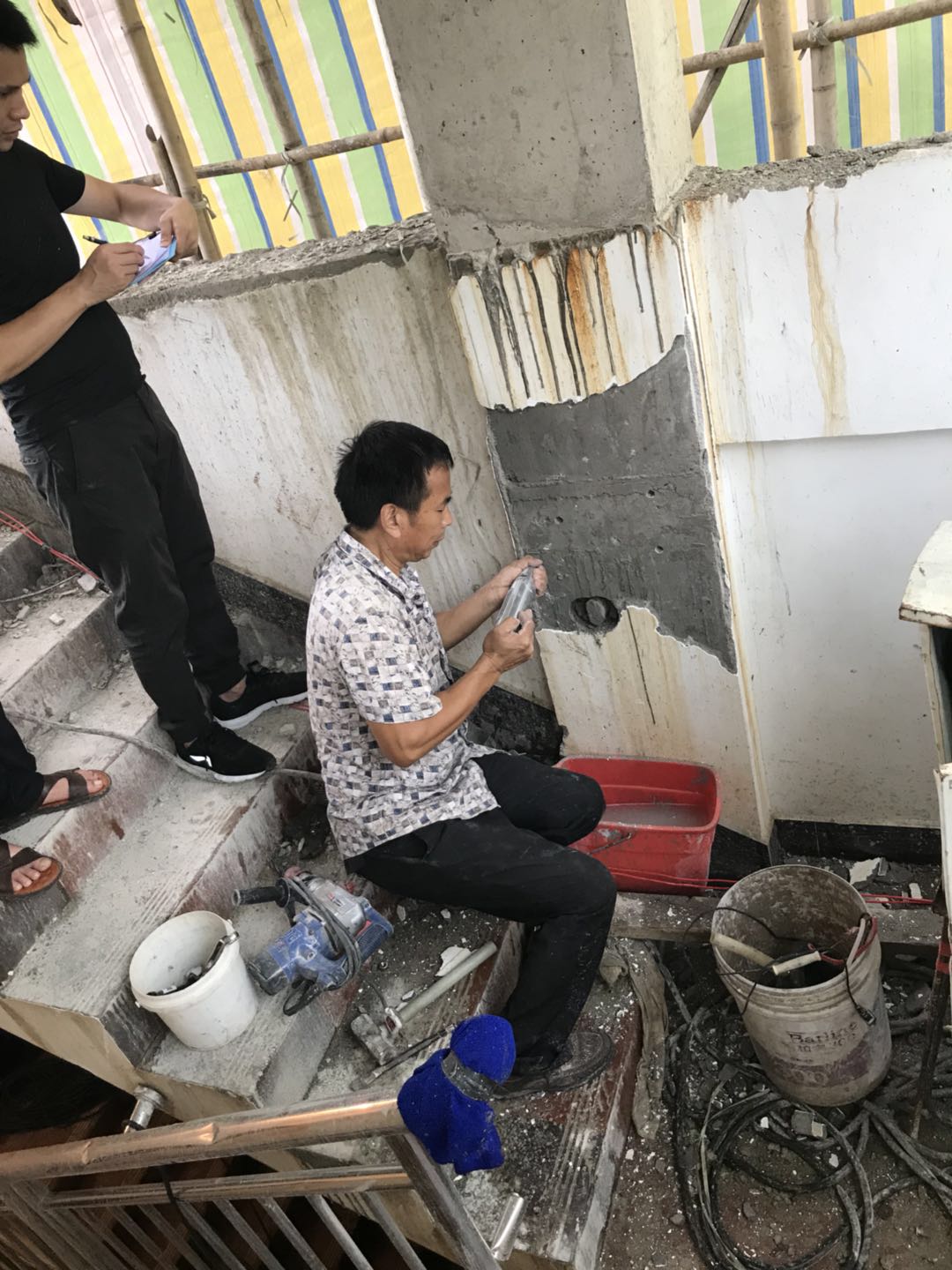 1540020318896751.jpg 550593094152932890.jpg