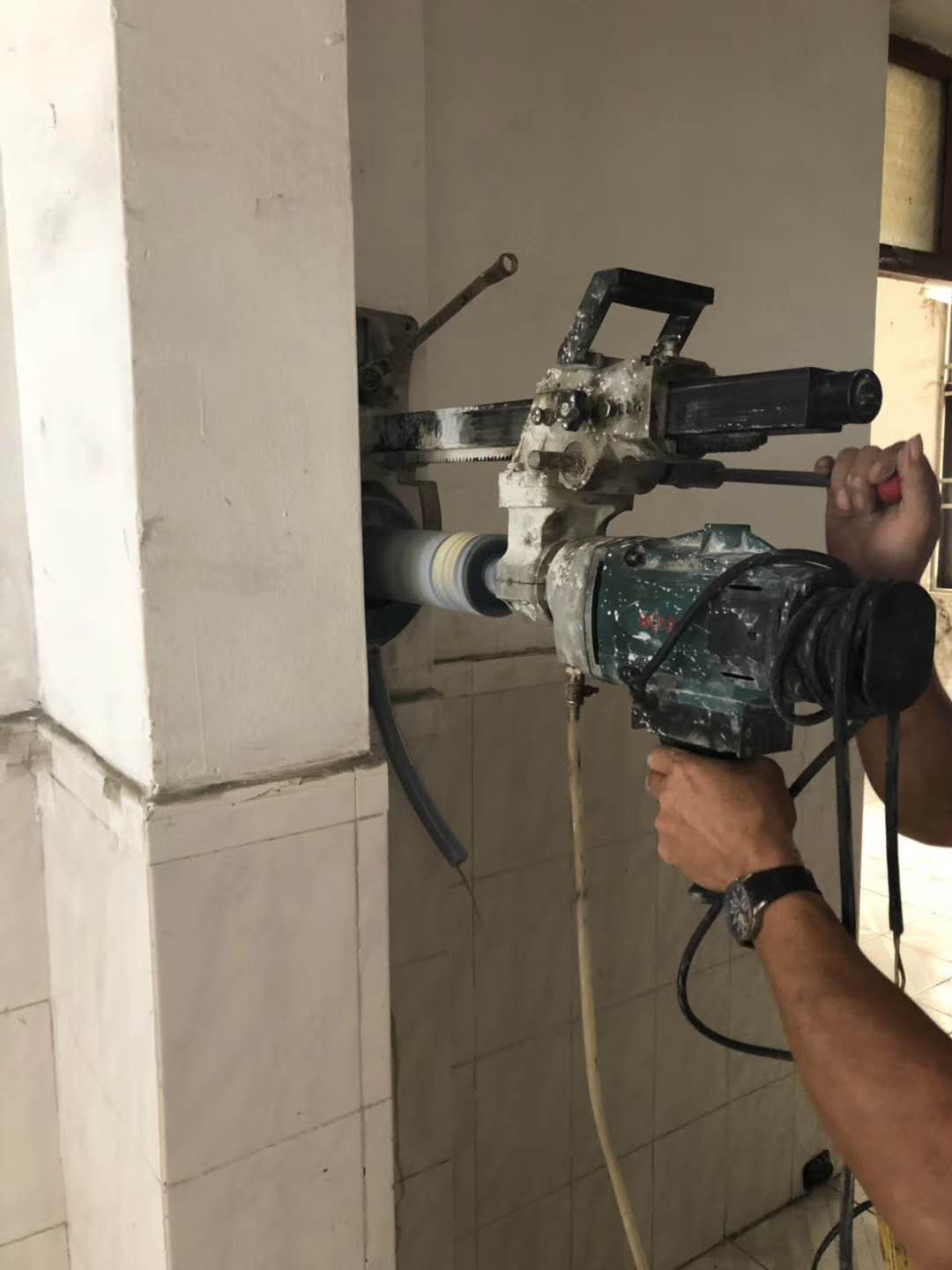 1540039924435308.jpg 380417612830296265.jpg