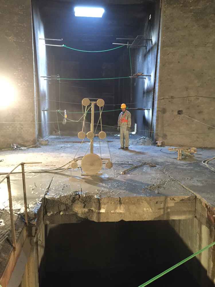 1540106996177430.jpg 092034191925.jpg