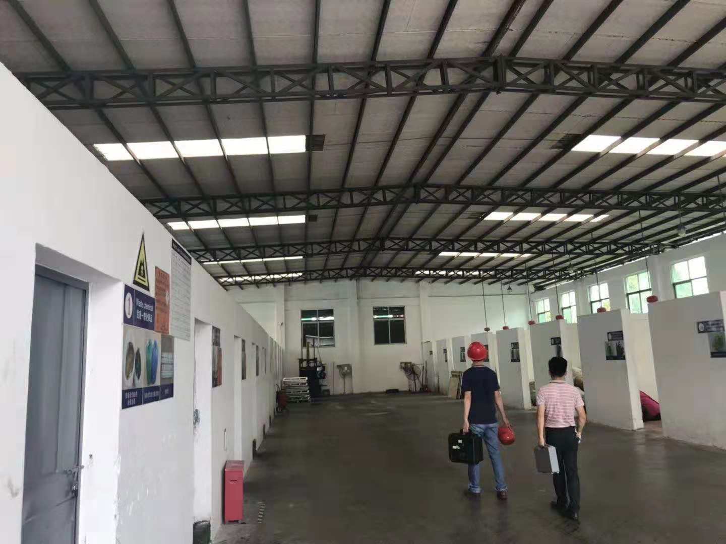 1540810955936243.jpg 677355369134926182.jpg