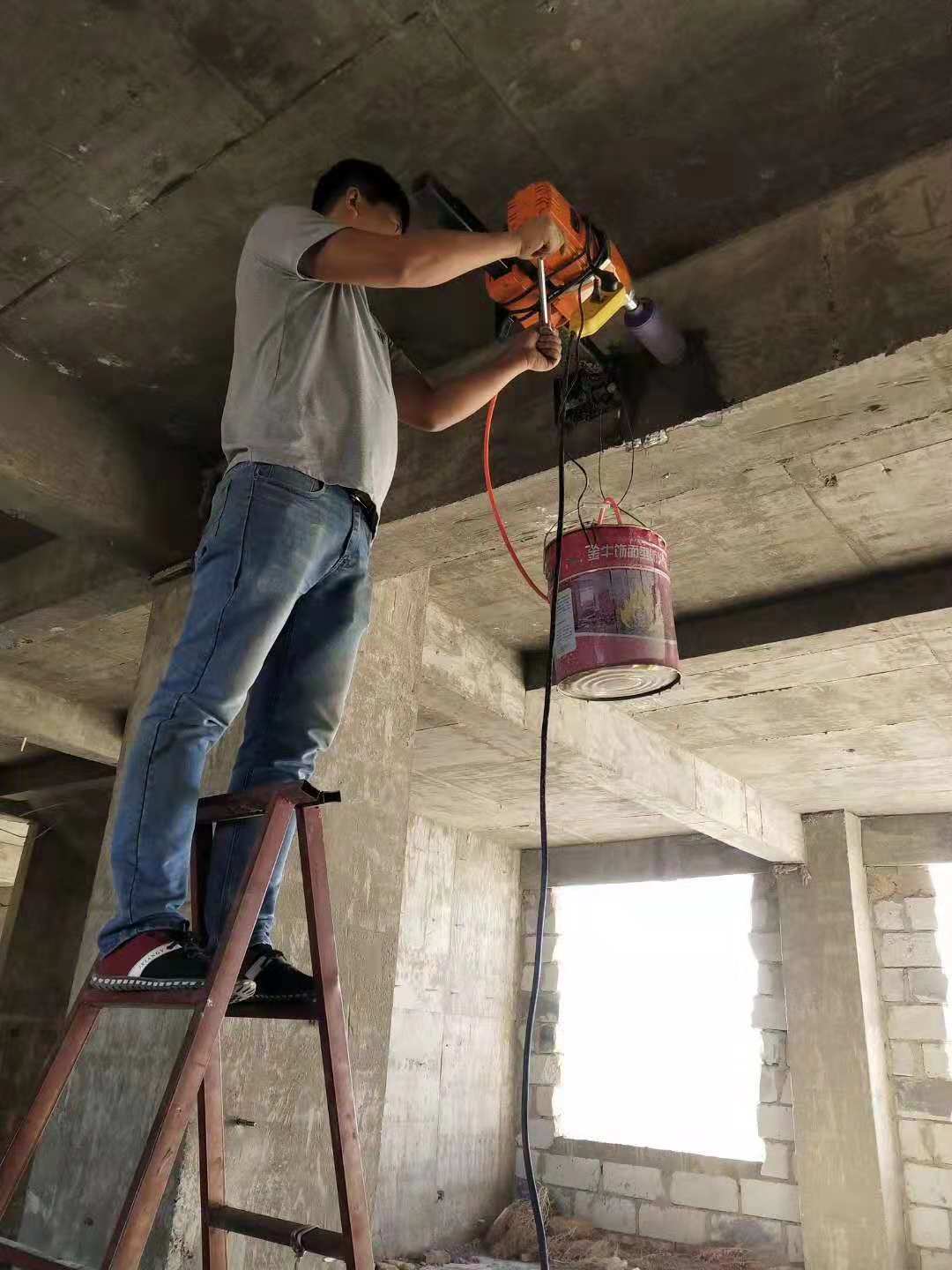 1541077939773717.jpg 313609899573929362.jpg