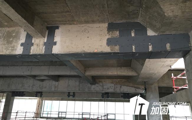 結(jié)構(gòu)加固工程和新建相比，哪個更復(fù)雜?