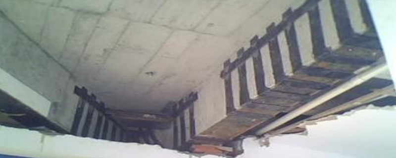 結(jié)構(gòu)粘鋼加固方法有些什么特點?