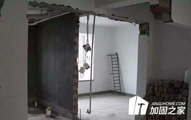 福建泉州賓館倒塌，建筑安全問(wèn)題不容忽視