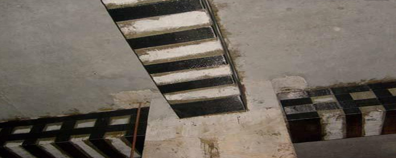 除強度外，粘碳纖維膠還應具有什么特點?