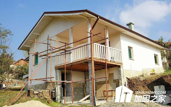 出現(xiàn)什么情況時，需要對房屋進行檢測鑒定?