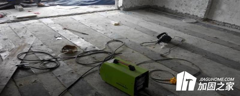 房屋設(shè)計存在問題要進行加固補強施工