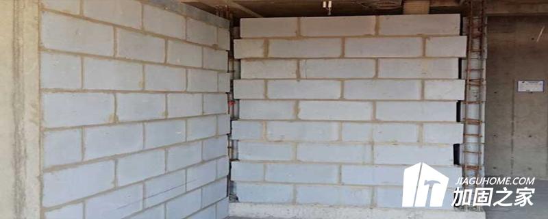 板柱-抗震墻結(jié)構的抗震計算，應符合下列要求