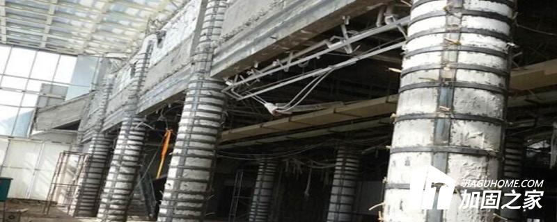 灌鋼與粘鋼加固的區(qū)域面積