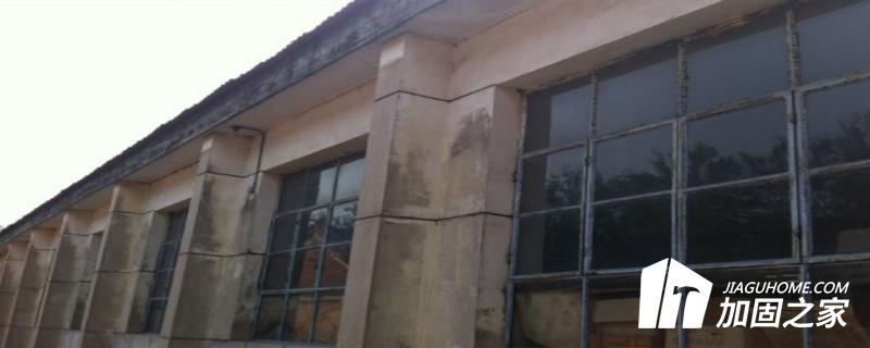 舊工業(yè)廠房對(duì)其內(nèi)部空間進(jìn)行改造