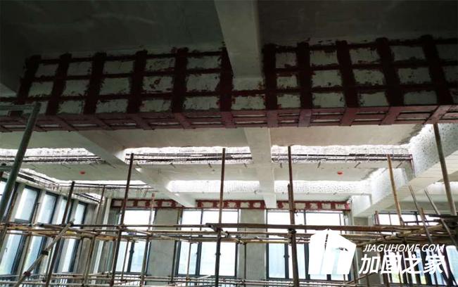 在粘鋼加固中，鋼板厚度如何確定呢?