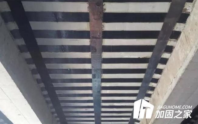 碳纖維板加固和碳布加固相比，有哪些優(yōu)勢(shì)?