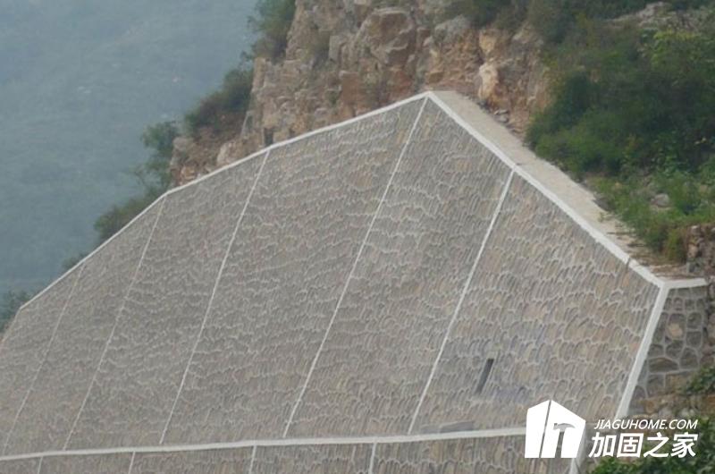 路基防護工程類型可分為以下兩種