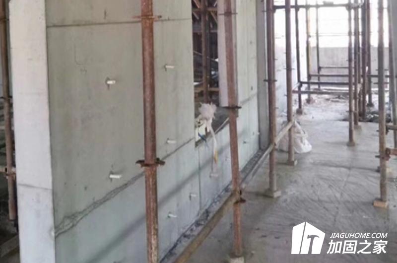 根據(jù)剪力墻存在的實際問題采取適宜的加固措施