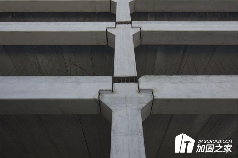 壓入或打入預(yù)制樁檢測(cè)中，應(yīng)注意什么?