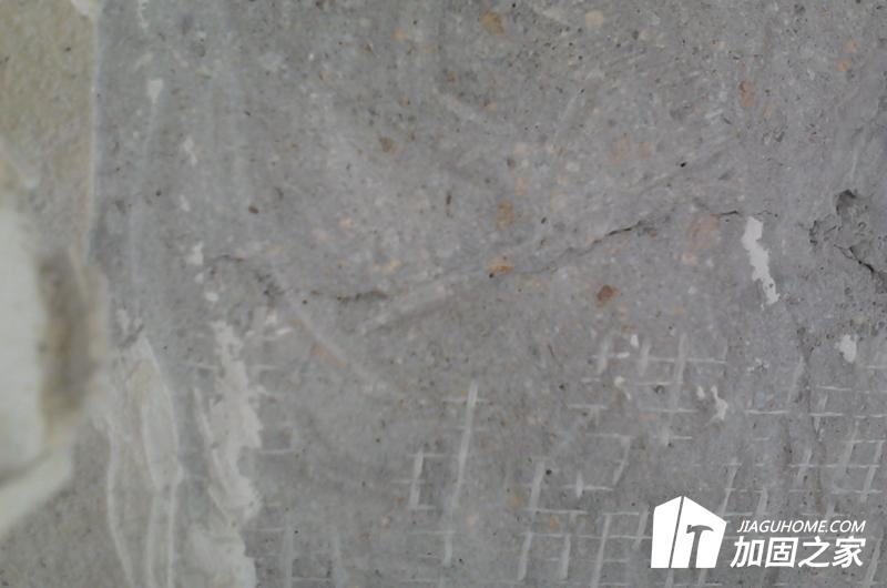 墻面裂縫種類刮開(kāi)面層判斷