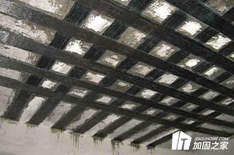 碳纖維板加固工程的施工費(fèi)用是多少