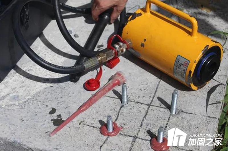 化學(xué)錨栓拉拔試驗時怎么取樣呢?