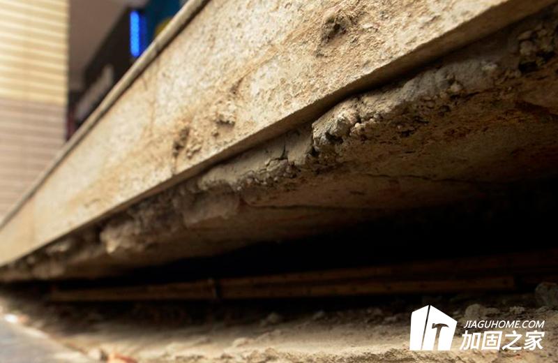 老房屋出現(xiàn)沉降現(xiàn)象該怎么處理？