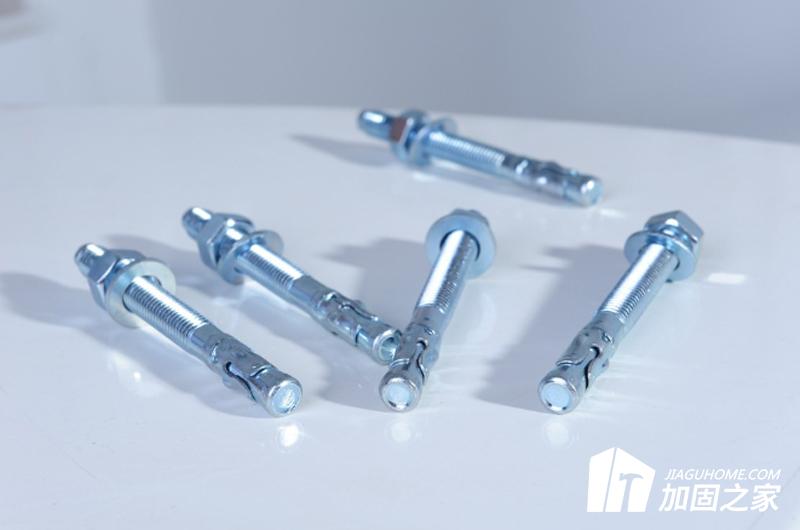 化學錨栓和注射式植筋膠有什么不同