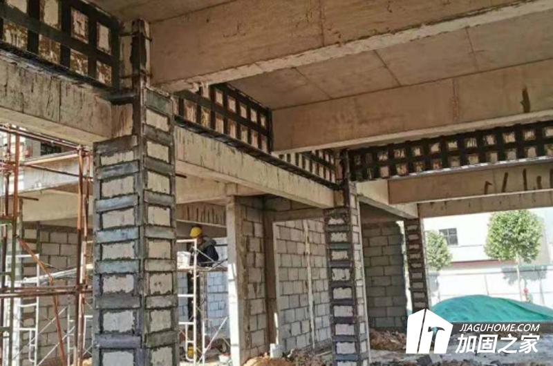 粘鋼加固很強(qiáng)大，施工要求需做好!