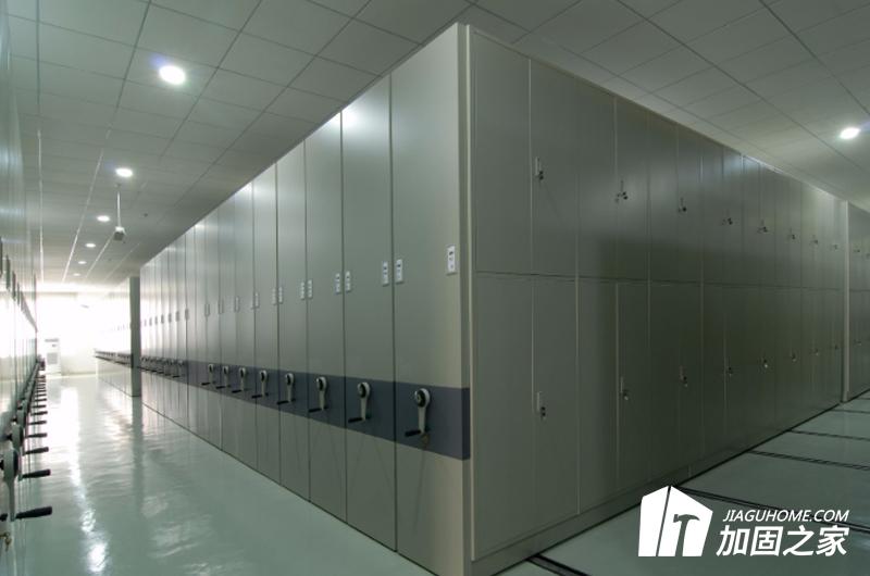 在加固施工環(huán)節(jié)，時(shí)刻關(guān)注檔案室的加固質(zhì)量和加固進(jìn)度