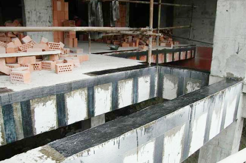 針對性進(jìn)行抗震加固確?？拐鸬燃夁_(dá)標(biāo)