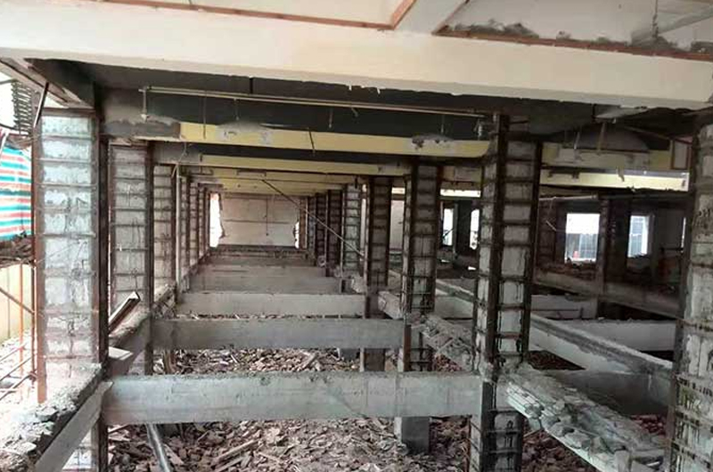 建筑加固進(jìn)行結(jié)構(gòu)評估和安全評估