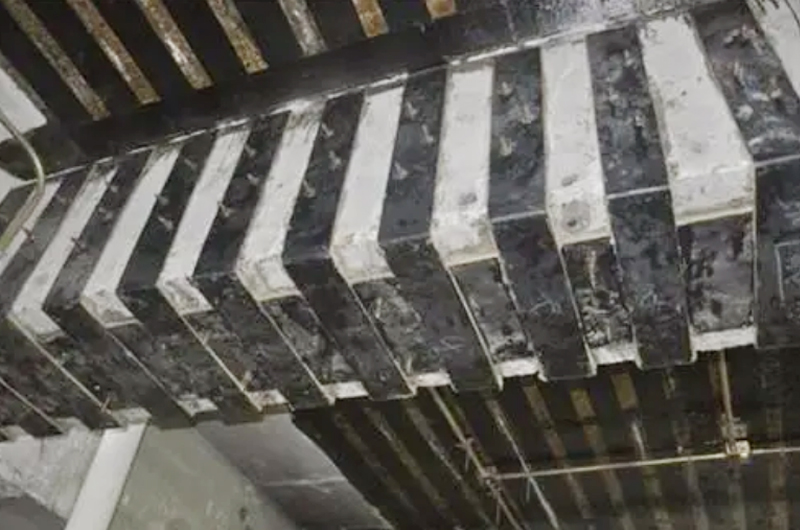 房屋加固在施工過程中要嚴格按照規(guī)范和相關技術規(guī)程進行操作