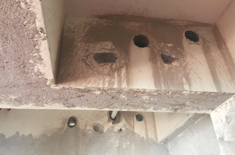 梁上開洞會(huì)破壞梁的穩(wěn)定性嗎