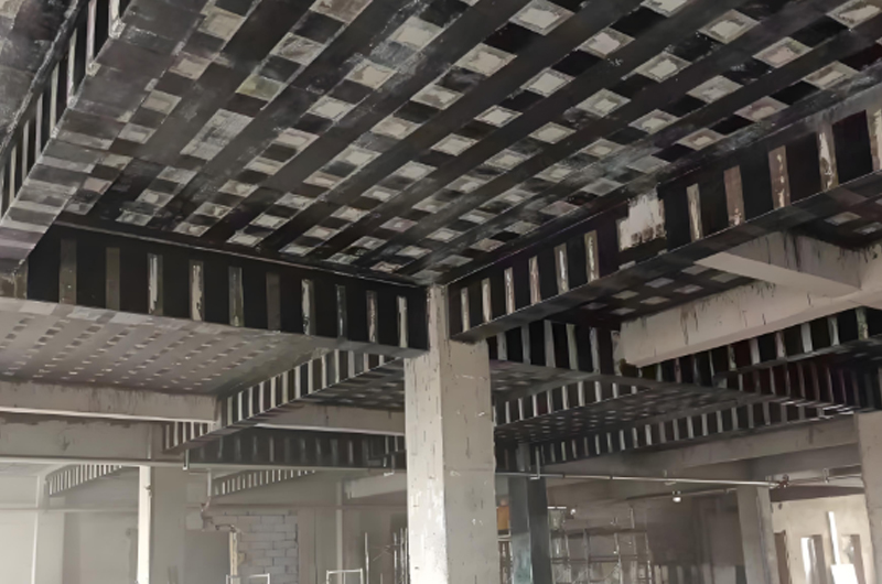 加固設(shè)計(jì)應(yīng)注意構(gòu)件與結(jié)構(gòu)、局部與整體關(guān)聯(lián)