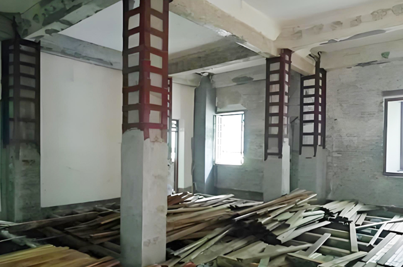 建筑的結(jié)構(gòu)類型和材料是進行加固的因素