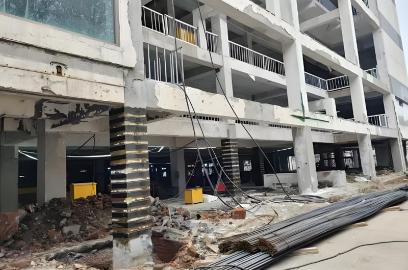 建筑加固進(jìn)行拆除、改造工作