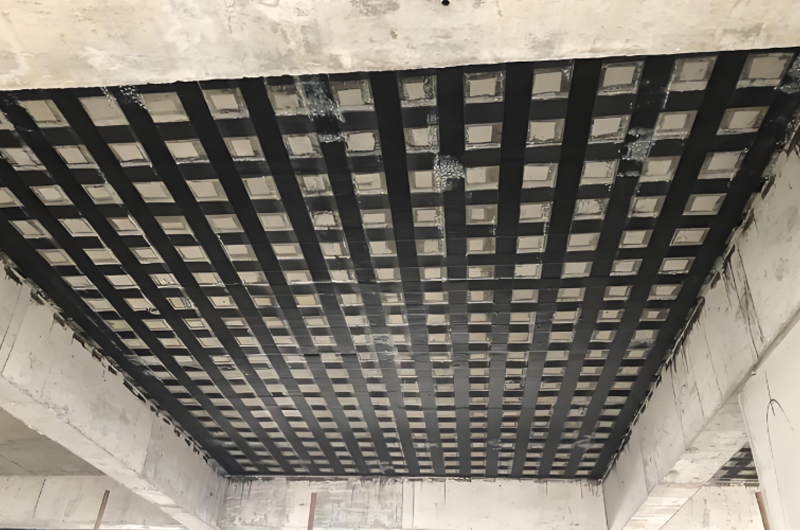 碳纖維加固后膩?zhàn)硬徽车奶幚矸椒? width=